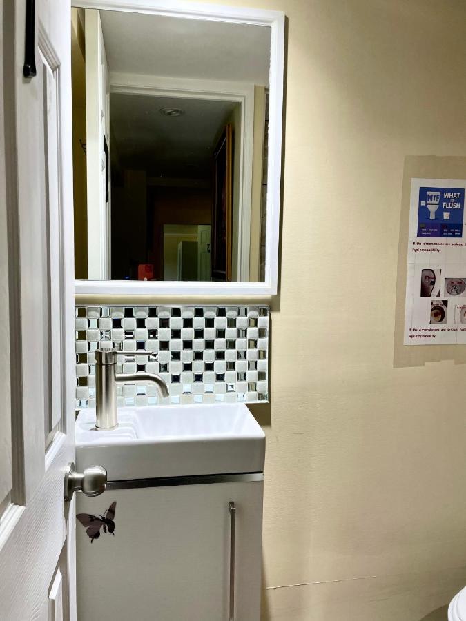 Perfect Home-Private Washrooms,Free Parking,High Speed Net Toronto Exterior photo