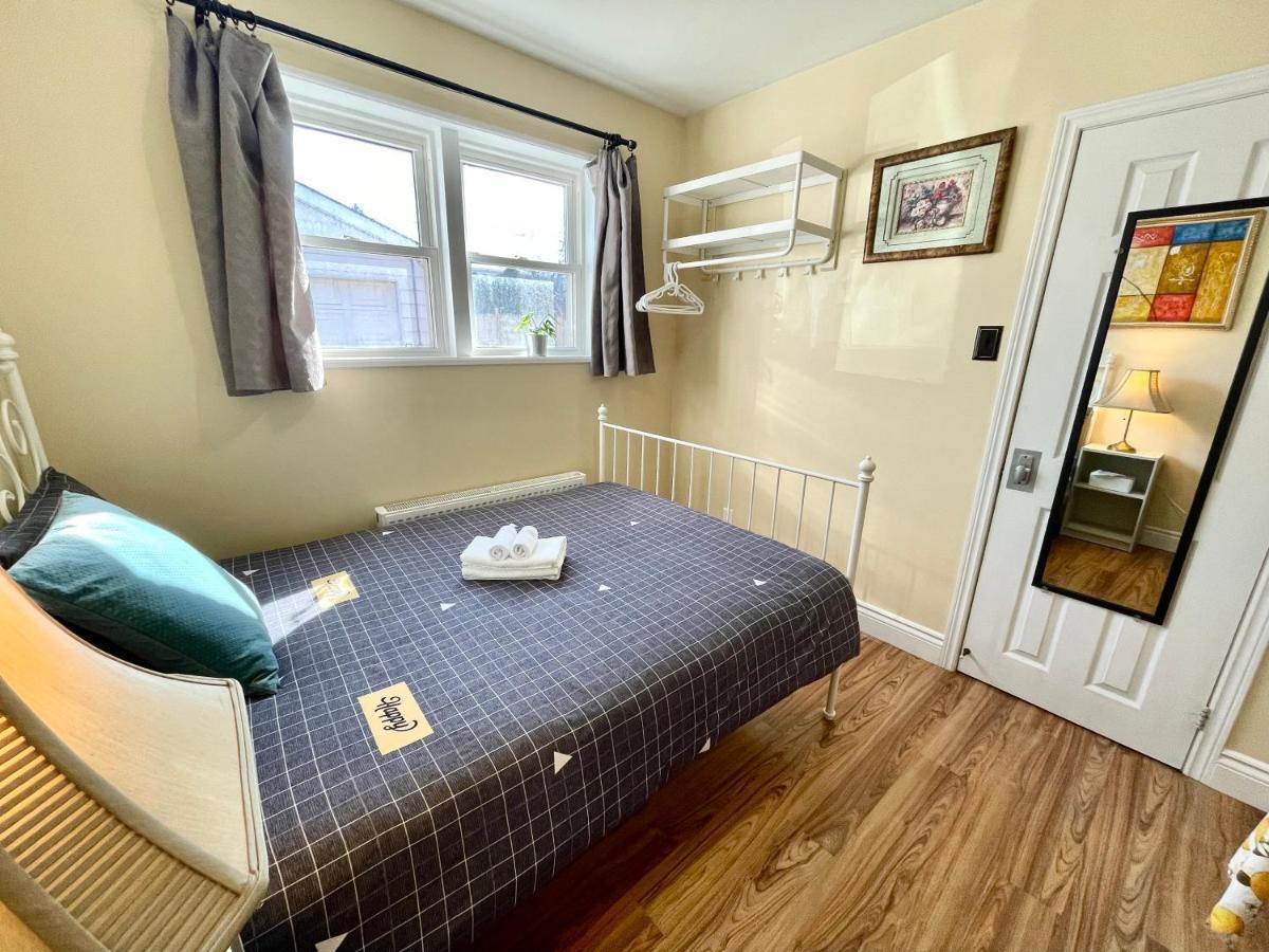 Perfect Home-Private Washrooms,Free Parking,High Speed Net Toronto Exterior photo