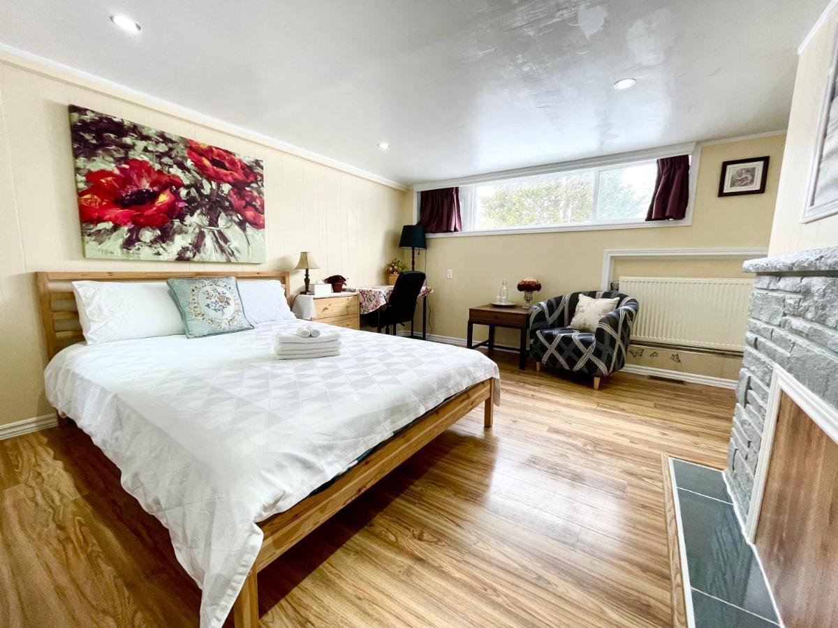 Perfect Home-Private Washrooms,Free Parking,High Speed Net Toronto Exterior photo